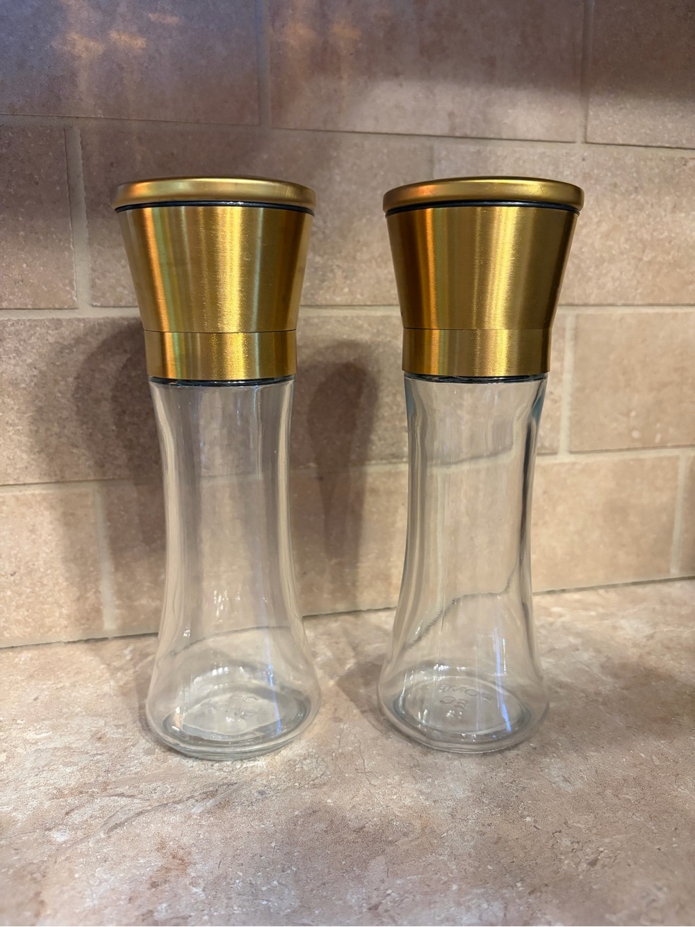 Gold-Top Glass Salt and Pepper Grinder Set - Clear Body
